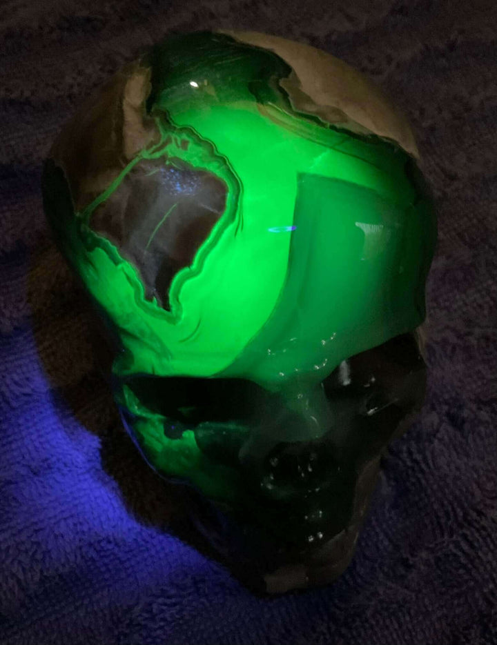 Volcano Agate Skull