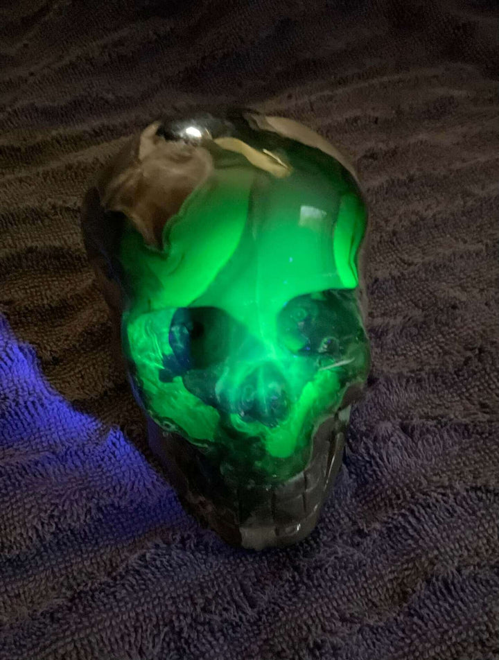 Volcano Agate Skull