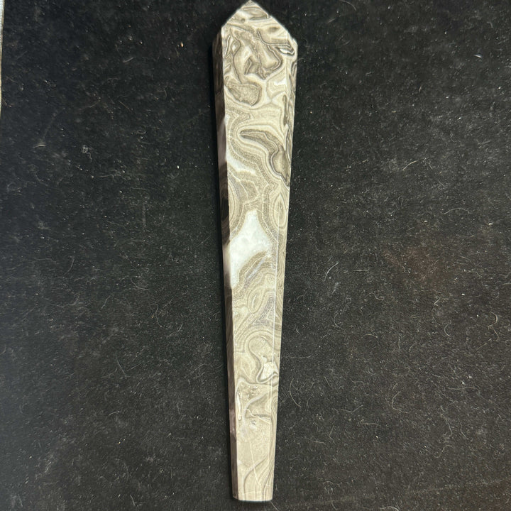 Shell Jasper Wand Carving