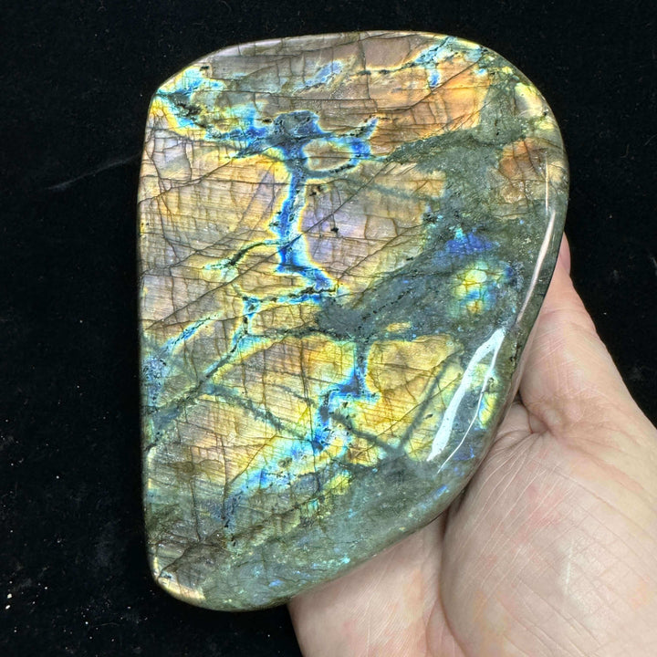 Labradorite Free Form