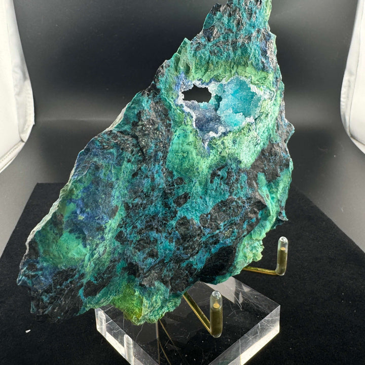 Shattuckite w/ Chrysocolla Malachite and Quartz - Mexico