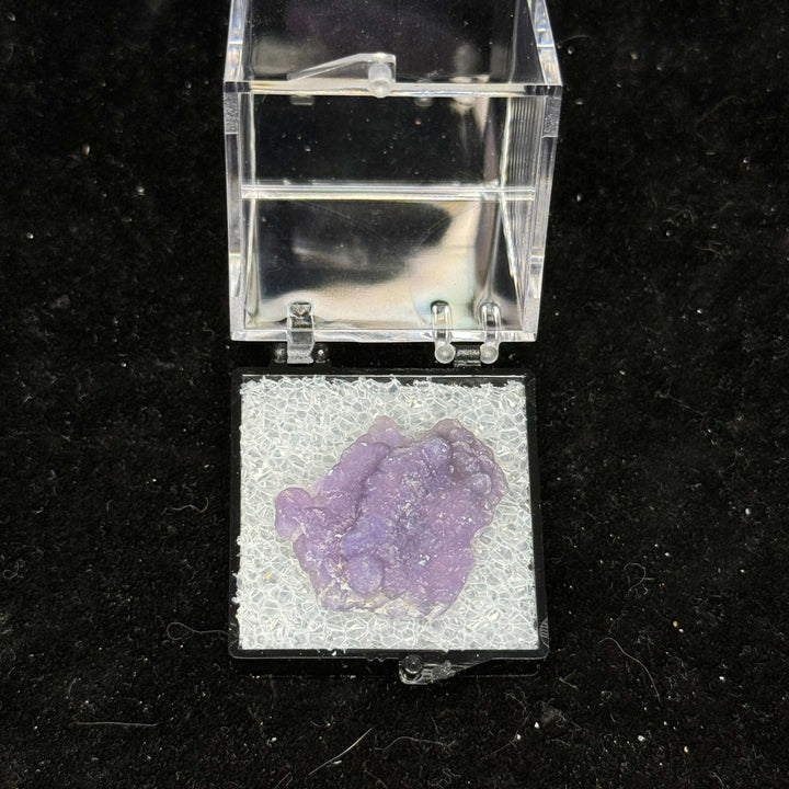 ‘Grape Agate’ botryoidal chalcedony thumbnail in Perky box - Indonesia