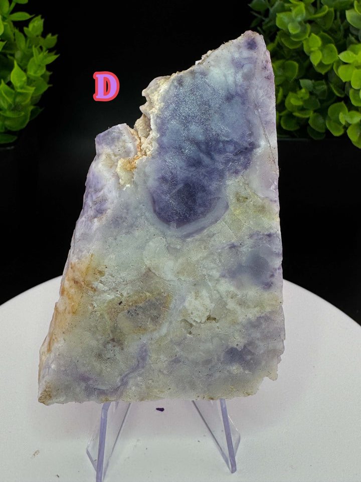 Morado Opal, also known as Mexican opal, is a beautiful purple variety of common opal found in central Mexico. It was discovered in 2011 and is one of the most affordable opals available, making it a popular choice for jewelry and other decorative items.W