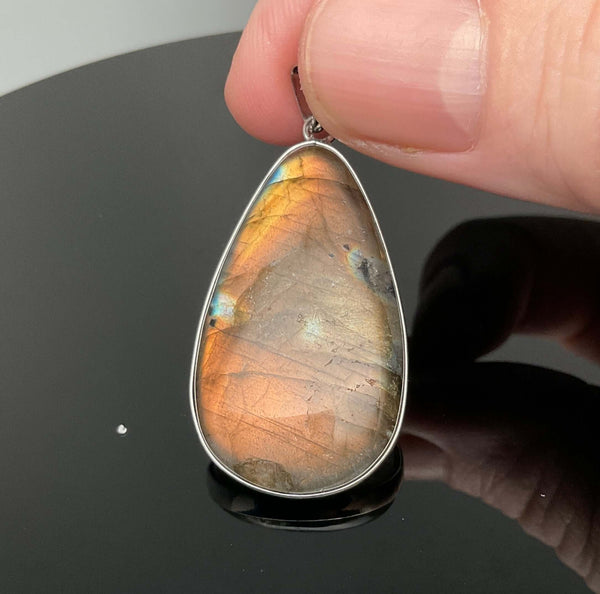 Labradorite Pendant