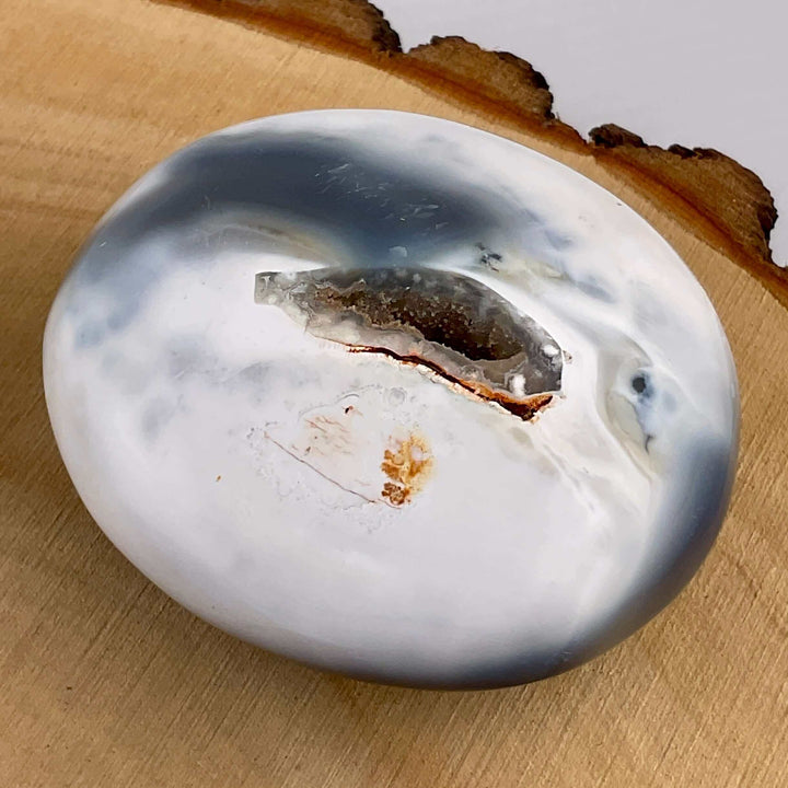 Orca Agate Palm Stone