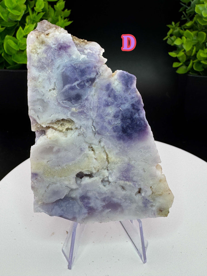 Morado Opal, also known as Mexican opal, is a beautiful purple variety of common opal found in central Mexico. It was discovered in 2011 and is one of the most affordable opals available, making it a popular choice for jewelry and other decorative items.W