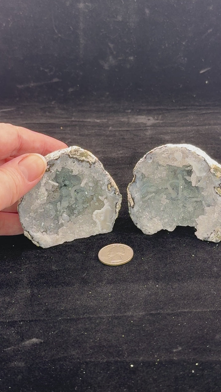 Trancas Geode Pair Cut Base