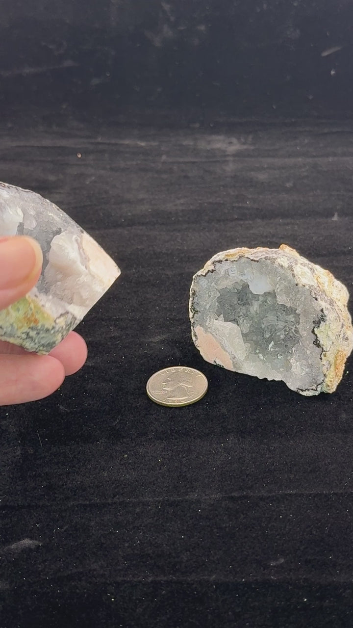 Trancas Geode Pair Cut Base