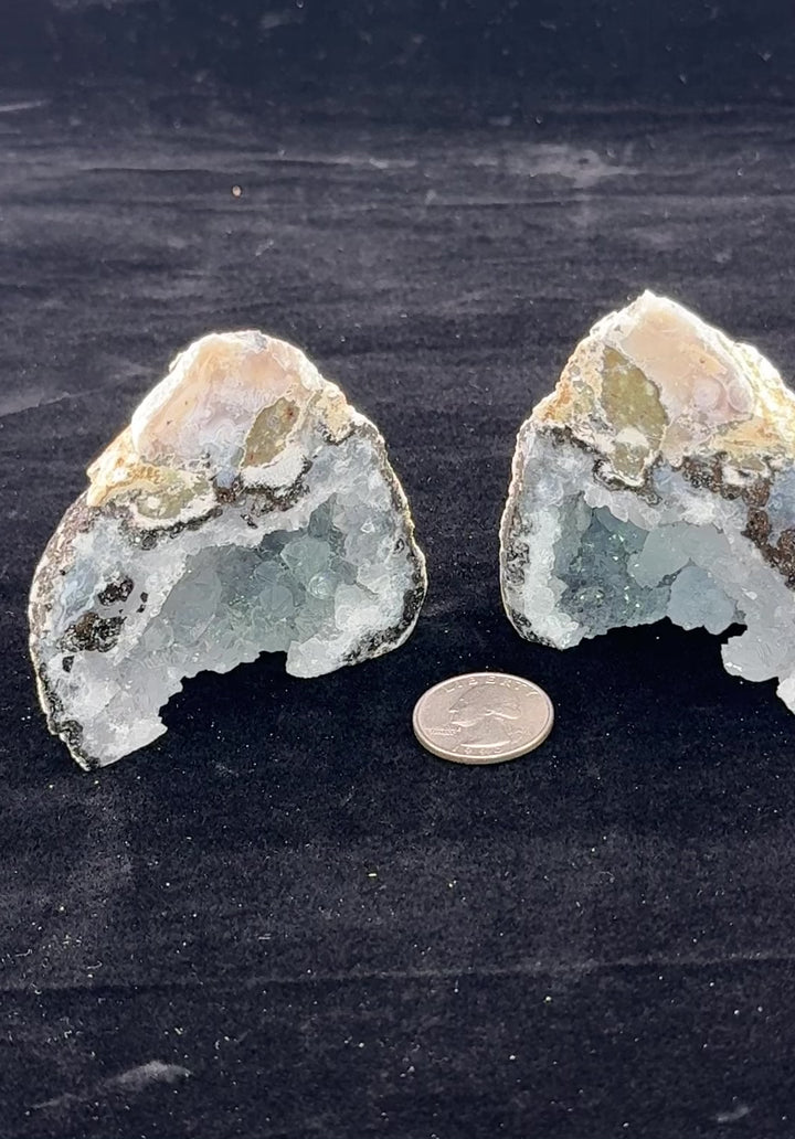 Trancas Geode Pair Cut Base