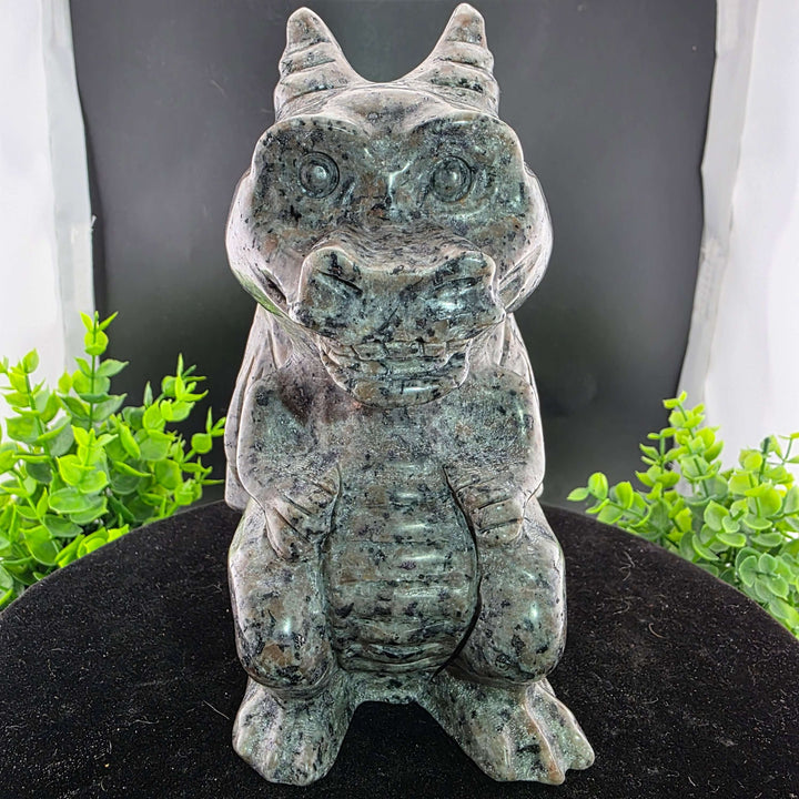 Emberlite Young Sitting Dragon Carvings