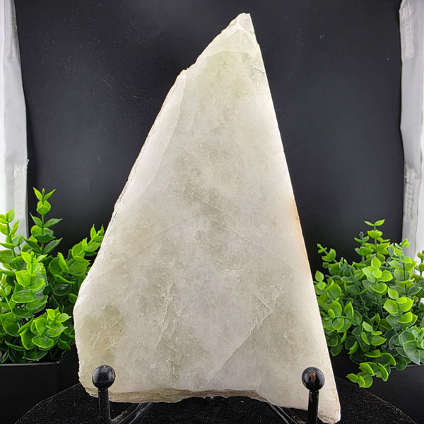 White Quartz Slab / Slice