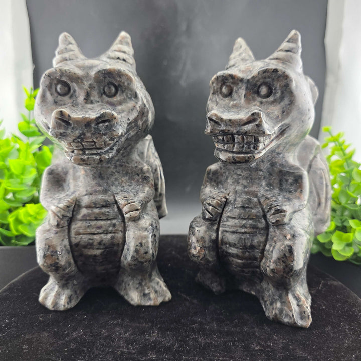 Emberlite Young Sitting Dragon Carvings